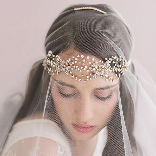 heavy handmade bridal headdress, full crystal super shiny wedding dress accessories, european and american twigs style, Golden;silver
heavy handmade bridal headdress, full crystal super shiny wedding dress accessories, european and american twigs style, Golden;silver