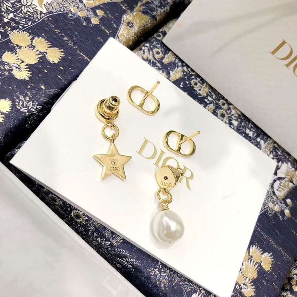 2020 fashion jewelry ladies earrings with party dresses jewelry charm gorgeous stud earrings xx0, Golden;silver
2020 fashion jewelry ladies earrings with party dresses jewelry charm gorgeous stud earrings xx0, Golden;silver