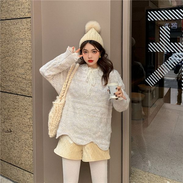 2020 spring cute wave warm sweater + lace lace mesh base shirt + warm high waist wide leg shorts caumy, Gray
2020 spring cute wave warm sweater + lace lace mesh base shirt + warm high waist wide leg shorts caumy, Gray