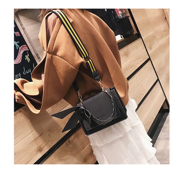 new wave female all match crossbody bag vintage frosted pu shoulder bag fashion portable small square
new wave female all match crossbody bag vintage frosted pu shoulder bag fashion portable small square