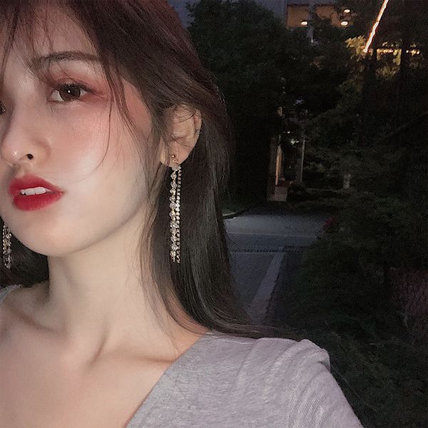 dangle & chandelier korean style women sweet long crystal rhinestone tassel pendant earrings jewellery, Silver
dangle & chandelier korean style women sweet long crystal rhinestone tassel pendant earrings jewellery, Silver