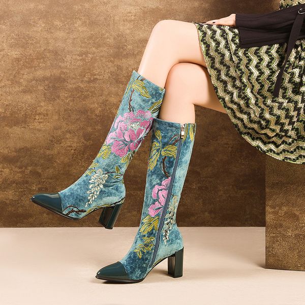 johnature warm long women boots genuine leather zip pointed toe print women shoes flower handmade 2020 new flock platform boots, Black
johnature warm long women boots genuine leather zip pointed toe print women shoes flower handmade 2020 new flock platform boots, Black