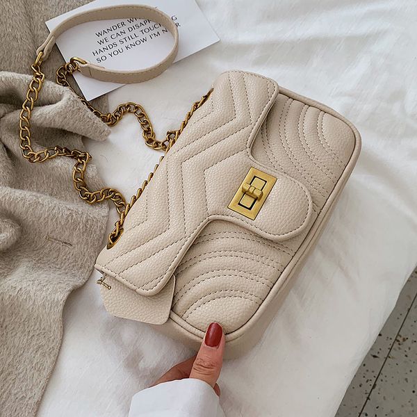 new solid women bag over the shoulder crossbody bags luxury chain shoulder messenger bag lady lock handbags cell phone purses
new solid women bag over the shoulder crossbody bags luxury chain shoulder messenger bag lady lock handbags cell phone purses
