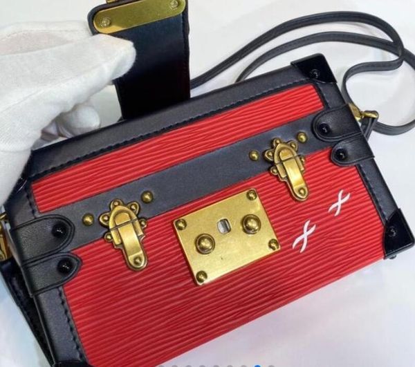 20 classic mini trunk canvas leather ladies handbag wallet pressbook crossbody bag small muller shouldermagnetic clasp box clutch, Red;black
20 classic mini trunk canvas leather ladies handbag wallet pressbook crossbody bag small muller shouldermagnetic clasp box clutch, Red;black