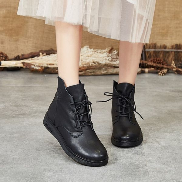 2020 women boots autumn winter new leather short boots women retro comfortable casual flat thick bottom simple, Black
2020 women boots autumn winter new leather short boots women retro comfortable casual flat thick bottom simple, Black