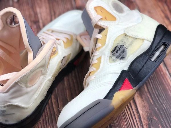 2020 mens basketball shoes 5 high sneakers sail mens shoes quality sneakers shoes fashion size 7.5-13 with box
2020 mens basketball shoes 5 high sneakers sail mens shoes quality sneakers shoes fashion size 7.5-13 with box