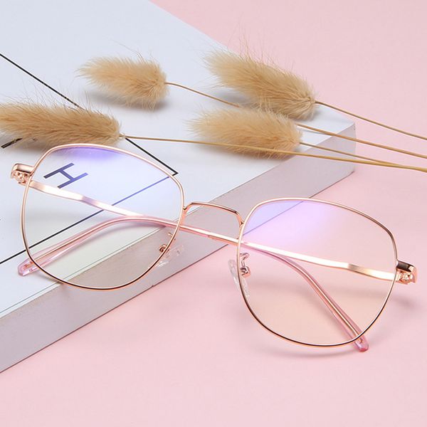 2020 metal frame glasses frame student simple full glasses trend fashion comfortable literary retro flat mirror, Black
2020 metal frame glasses frame student simple full glasses trend fashion comfortable literary retro flat mirror, Black