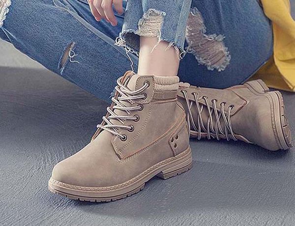 fashion leather star women shoes woman leather short autumn winter ankle fashion brand women boots 04 px200, Black
fashion leather star women shoes woman leather short autumn winter ankle fashion brand women boots 04 px200, Black
