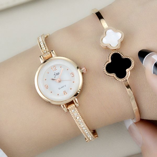 taobao selling korean-style watch fashion diamond set small elegant lady bracelet watch all-match lady quartz watch, Slivery;brown
taobao selling korean-style watch fashion diamond set small elegant lady bracelet watch all-match lady quartz watch, Slivery;brown