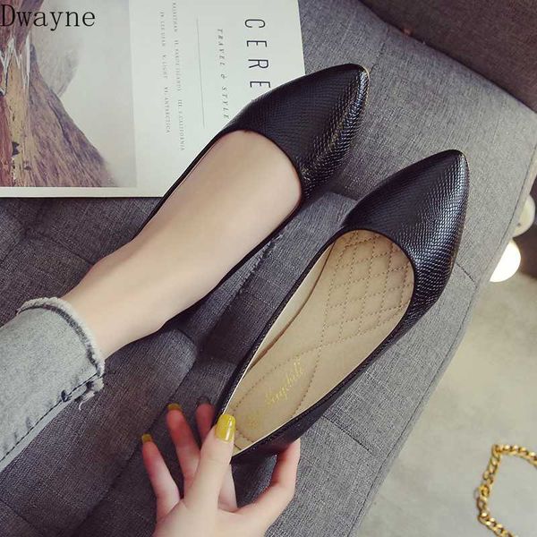 work shoes women's black soft bottom flat non-slip pointed single shoes flat with scoop large size 41-43 summer
work shoes women's black soft bottom flat non-slip pointed single shoes flat with scoop large size 41-43 summer