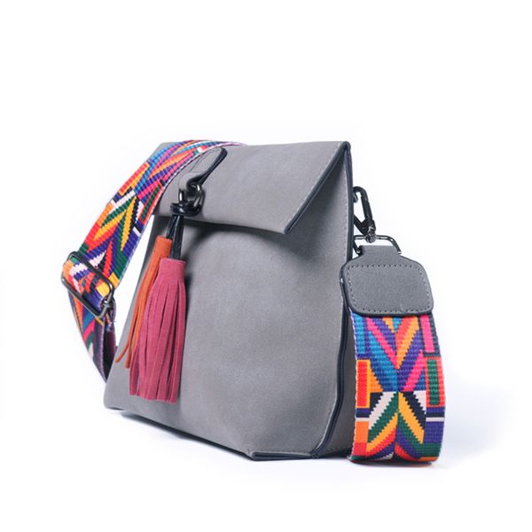 женщины сумка crossbody сумка прочистки плечо сумка женских дизайнерские сумки женские сумки с красочным ремешком
женщины сумка crossbody сумка прочистки плечо сумка женских дизайнерские сумки женские сумки с красочным ремешком