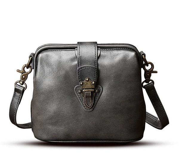 YILUNXI Vintage ladies messenger bags Fashion women s shoulder bag Genuine leather female single-shoulder bag Lady s mini01
YILUNXI Vintage ladies messenger bags Fashion women s shoulder bag Genuine leather female single-shoulder bag Lady s mini01