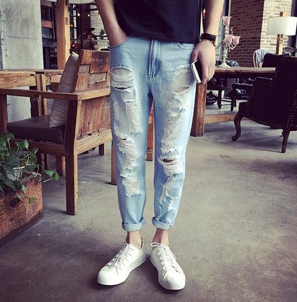 xxl 2020 spring male new fashion light color nine points scraping the broken hole beggar feet pants haroun pants jeans, Blue
xxl 2020 spring male new fashion light color nine points scraping the broken hole beggar feet pants haroun pants jeans, Blue