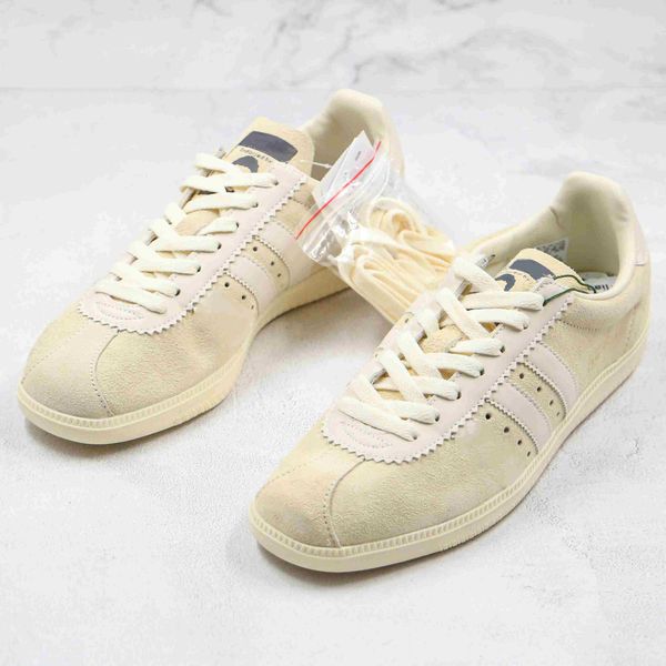 2020 new sneakers beige portrait bubble eye band co-branded oasis band liam gallagher spezial lg spzl men women casual shoes 36-45, White;red
2020 new sneakers beige portrait bubble eye band co-branded oasis band liam gallagher spezial lg spzl men women casual shoes 36-45, White;red