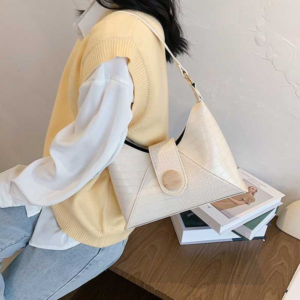 stone pattern small leather crossbody bags for women 2020 female travel totes messenger bag fashion shoulder handbags armpit bag 
stone pattern small leather crossbody bags for women 2020 female travel totes messenger bag fashion shoulder handbags armpit bag