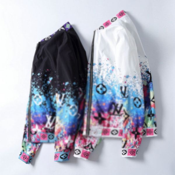 2020 new mens jacket designer jacket men's coat windbreaker long sleeve men's floral coat hoodie clothing zipper coat, Black;brown
2020 new mens jacket designer jacket men's coat windbreaker long sleeve men's floral coat hoodie clothing zipper coat, Black;brown