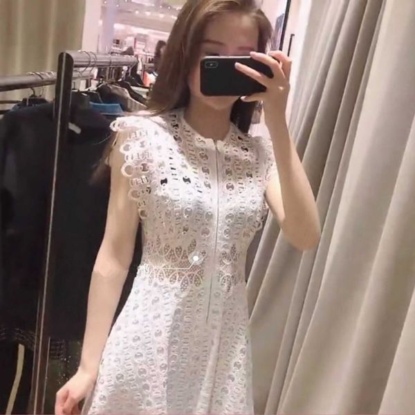 fatan lace home 2020 pring/ummer new graceful sweet hollow stitching slim sleeveless fatan dress dresslace dresshome 2020 spring/summer new, Black;gray
fatan lace home 2020 pring/ummer new graceful sweet hollow stitching slim sleeveless fatan dress dresslace dresshome 2020 spring/summer new, Black;gray