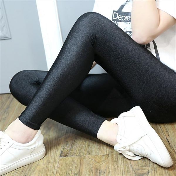 2020 new women plus size leggings fashion solid slim pants black shiny skinny trousers glossy pants 5xl 4xl 3xl large size
2020 new women plus size leggings fashion solid slim pants black shiny skinny trousers glossy pants 5xl 4xl 3xl large size
