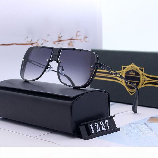 1227 new style 2020 sunglasses men brand designer retro sun glasses driving oculos de sol masculino grandmaster square sunglass uv400, White;black
1227 new style 2020 sunglasses men brand designer retro sun glasses driving oculos de sol masculino grandmaster square sunglass uv400, White;black