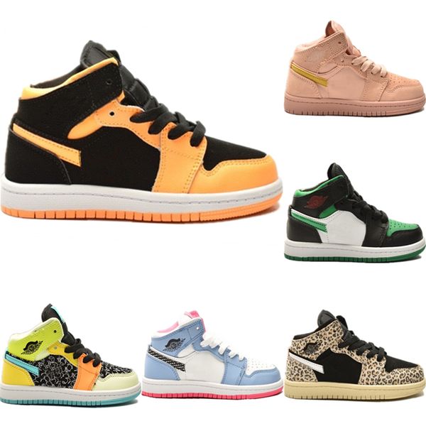 highest quality vintage 1 og bred kids high-skateboard shoe original 1s bred kids antiskid rubber built-in zoom air mid basketball shoes, Black
highest quality vintage 1 og bred kids high-skateboard shoe original 1s bred kids antiskid rubber built-in zoom air mid basketball shoes, Black