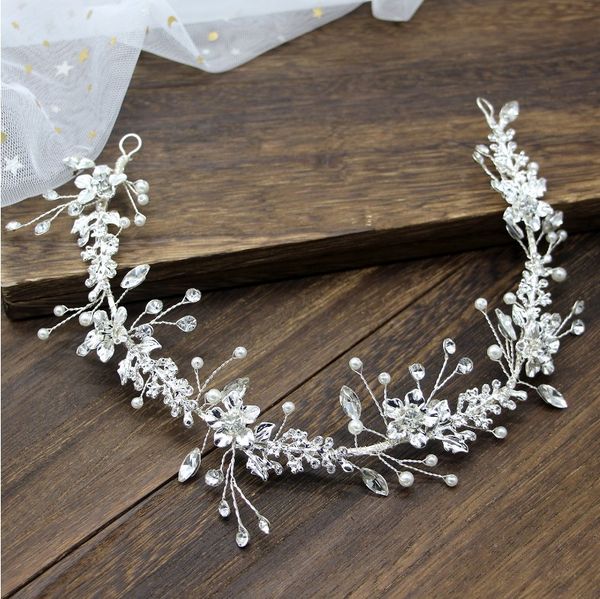 romantic new handmade bride flower hair headpieces tiara crystal bridal headbands hairbands wedding hair band accessories, Golden;silver
romantic new handmade bride flower hair headpieces tiara crystal bridal headbands hairbands wedding hair band accessories, Golden;silver