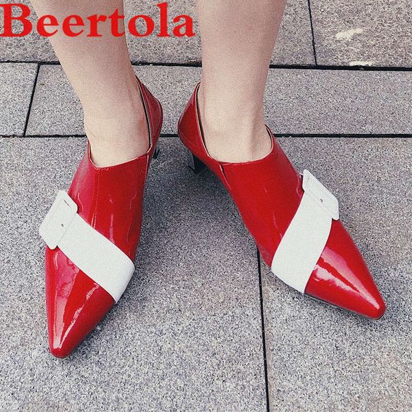 patent leather women's pumps shoes oblique band buckle decor zapatillas mujer mixed color pointed toe ladies shoes casual, Black
patent leather women's pumps shoes oblique band buckle decor zapatillas mujer mixed color pointed toe ladies shoes casual, Black