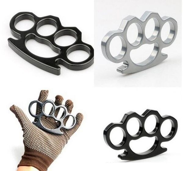 2 pcs new gilded thick 12 mm steel brass knuckle duster color black plating silver hand tool clutch high quality
2 pcs new gilded thick 12 mm steel brass knuckle duster color black plating silver hand tool clutch high quality