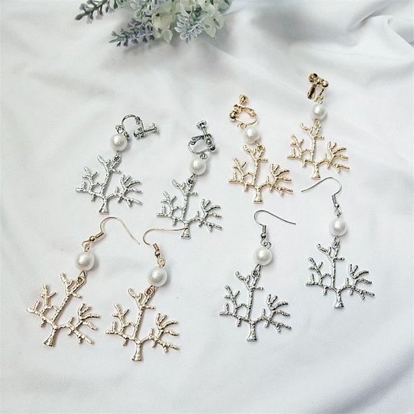stud korean version of the 2021 fresh fashion wild simple cute personality leaves branch shape ladies earrings factory wholesale, Golden;silver
stud korean version of the 2021 fresh fashion wild simple cute personality leaves branch shape ladies earrings factory wholesale, Golden;silver