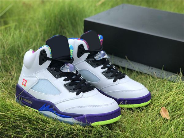 2020 аутентичные 5 alternate bel-air white court purple-racer pink-призрак green баскетбол обувь мужчин кроссовки спорт на открытом воздухе
2020 аутентичные 5 alternate bel-air white court purple-racer pink-призрак green баскетбол обувь мужчин кроссовки спорт на открытом воздухе