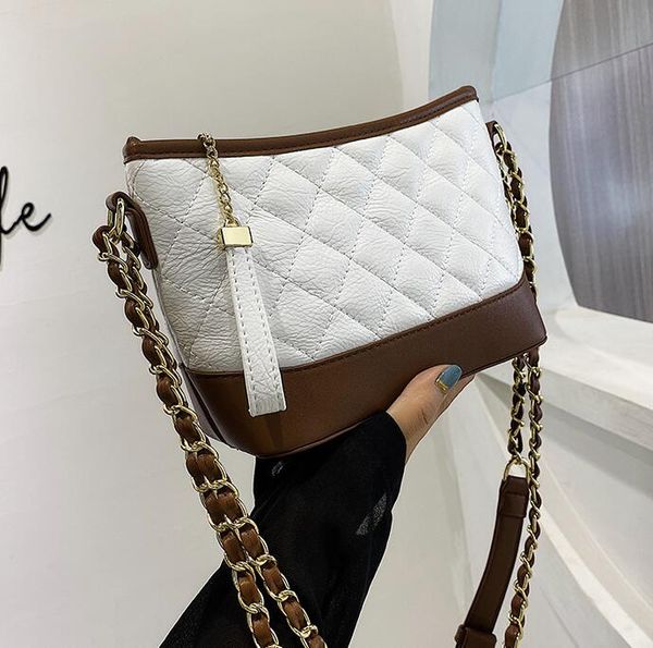 новая мода женщины backet сумка проверить мешки плеча высокого качества crossbody lady малый сумки
новая мода женщины backet сумка проверить мешки плеча высокого качества crossbody lady малый сумки