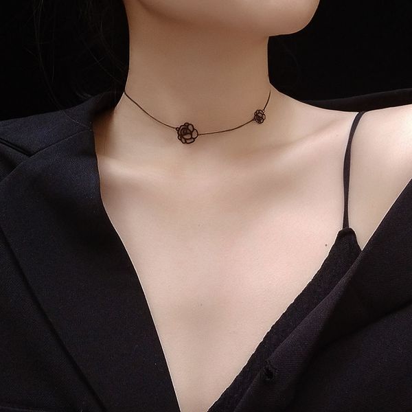 chokers elegant stainless steel black rose flower choker necklace women jewelry, fashion woman neck chain necklaces gold plated collar, Golden;silver
chokers elegant stainless steel black rose flower choker necklace women jewelry, fashion woman neck chain necklaces gold plated collar, Golden;silver