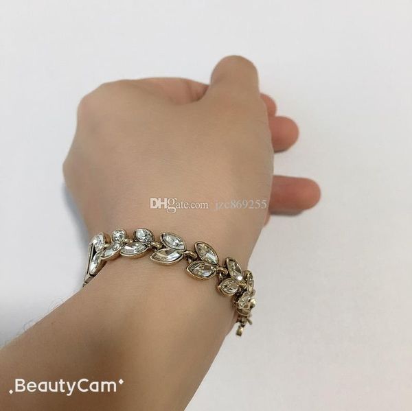 2019 new style fashion d bracelet metal letters hand chain ,for ladies collection luxurious design items jewelry accessories party gift, Black
2019 new style fashion d bracelet metal letters hand chain ,for ladies collection luxurious design items jewelry accessories party gift, Black
