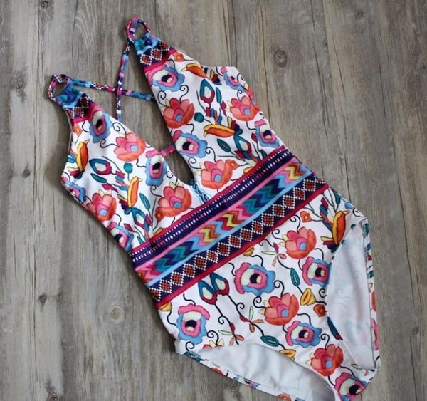 one piece swimsuit women swimwear floral printed high cut bodysuit 2020 bandage one-piece bathing suit0698, White;black
one piece swimsuit women swimwear floral printed high cut bodysuit 2020 bandage one-piece bathing suit0698, White;black