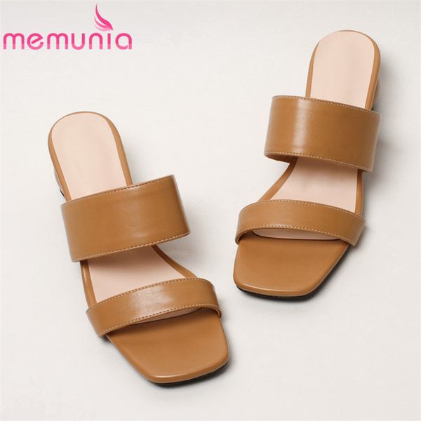 memunia 2020 wholesale big size 43 women slipper pvc transparent simple casual shoes comfortable round heel summer slipper woman, Black
memunia 2020 wholesale big size 43 women slipper pvc transparent simple casual shoes comfortable round heel summer slipper woman, Black