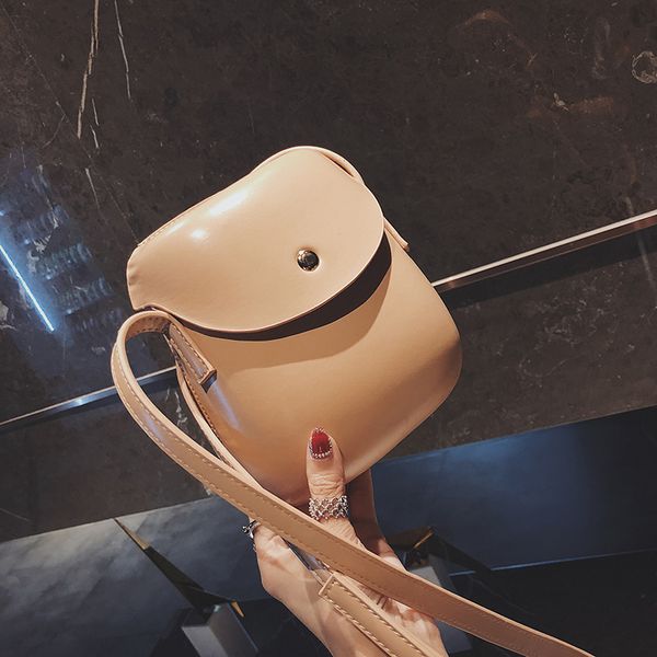 vintage fashion mini shell female bag 2020 new women's designer handbag pu leather women bag shoulder messenger
vintage fashion mini shell female bag 2020 new women's designer handbag pu leather women bag shoulder messenger