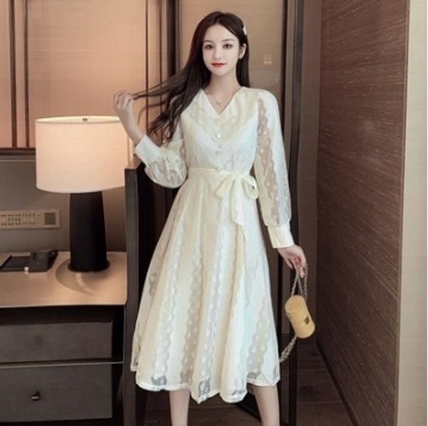 south korea 2020 new women's big skirt waist slimming lace lace gauze dress women's large swing dress lfabd, Black;gray
south korea 2020 new women's big skirt waist slimming lace lace gauze dress women's large swing dress lfabd, Black;gray
