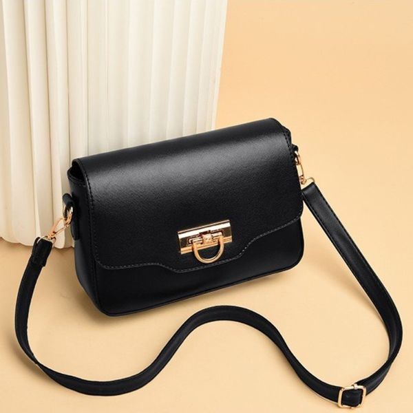 2020 spring new model women's casual one-shoulder messenger bag fashion small square bag
2020 spring new model women's casual one-shoulder messenger bag fashion small square bag
