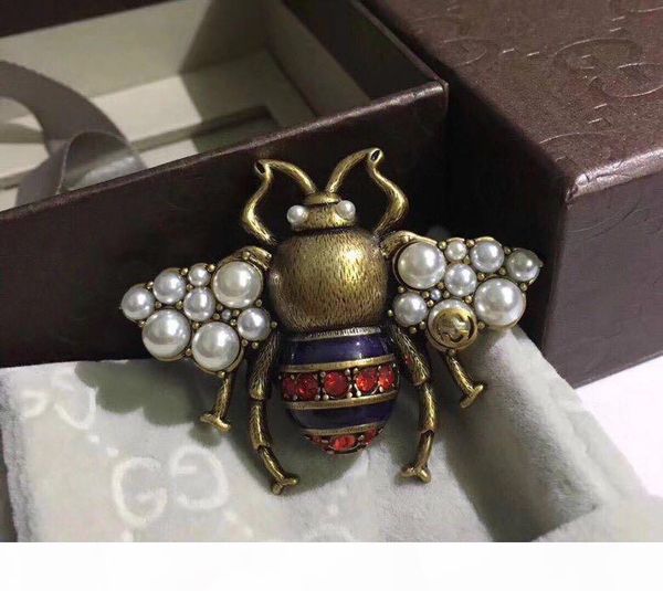 vintage classic designer copper bee with white pearl swing pin brooch for women jewelry, Gray
vintage classic designer copper bee with white pearl swing pin brooch for women jewelry, Gray