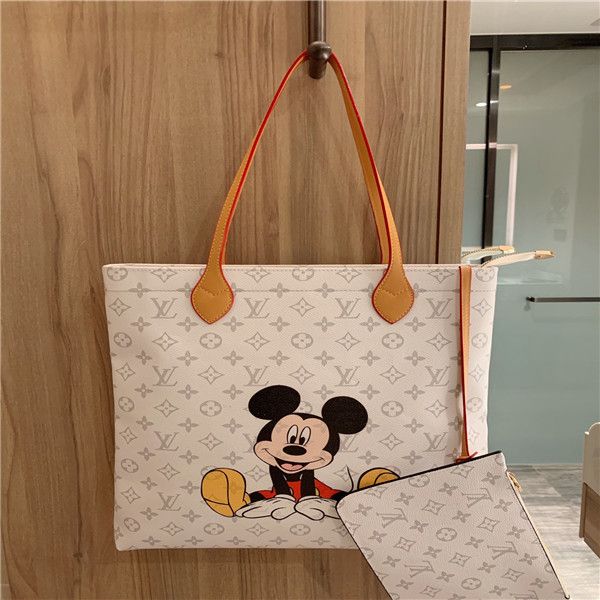 188741limited edition shopping bag new portable one shoulder women's bag style simple and practical can put down many items size 35 * 3
188741limited edition shopping bag new portable one shoulder women's bag style simple and practical can put down many items size 35 * 3