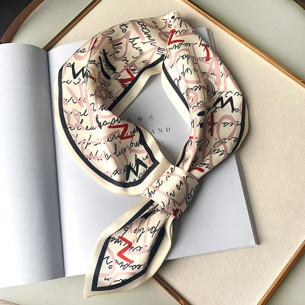 2020 hijab letter cross small silk scarf female fashion foreign decoration professional stewardess isn hair band binding bag, Blue;gray
2020 hijab letter cross small silk scarf female fashion foreign decoration professional stewardess isn hair band binding bag, Blue;gray