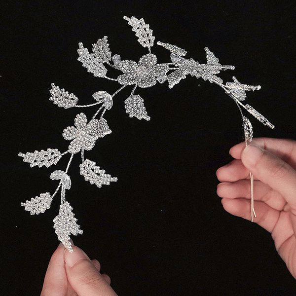 forseven simple design crystal leaf headband hairpins clips p props bride noiva wedding flower crown tiaras for hair styling, Golden;silver
forseven simple design crystal leaf headband hairpins clips p props bride noiva wedding flower crown tiaras for hair styling, Golden;silver