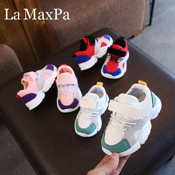2020 summer new childrens sports shoes girls non-slip wave bottom fashion boys travel shoes little children's size 21-30, Black
2020 summer new childrens sports shoes girls non-slip wave bottom fashion boys travel shoes little children's size 21-30, Black
