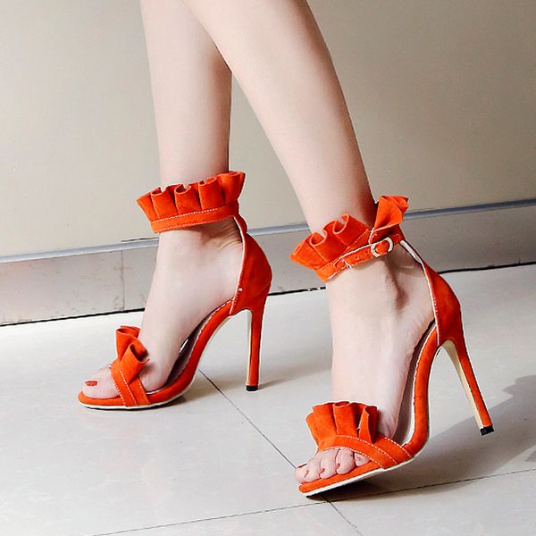 2020 new designer pleated high heels women sandals falbala ankle strap stiletto wedding bridesmaid bride woman shoes -177, Black
2020 new designer pleated high heels women sandals falbala ankle strap stiletto wedding bridesmaid bride woman shoes -177, Black