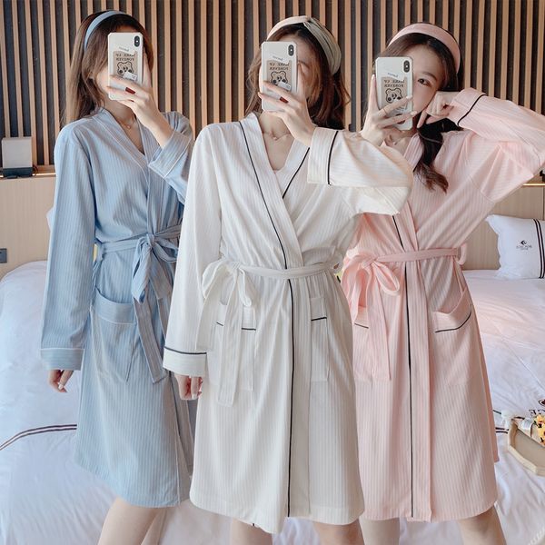 women's sleepwear 2021 autumn winter long sleeve 100% cotton kimono robes for women white bathrobe femme bath robe homewear home clothe, Black;red
women's sleepwear 2021 autumn winter long sleeve 100% cotton kimono robes for women white bathrobe femme bath robe homewear home clothe, Black;red