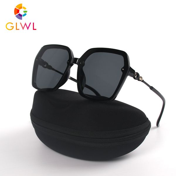 women's sunglasses with box sun glasses luxury 2020 vintage woman square black eyewear ladies eyeglass case driver shades retro, White;black
women's sunglasses with box sun glasses luxury 2020 vintage woman square black eyewear ladies eyeglass case driver shades retro, White;black