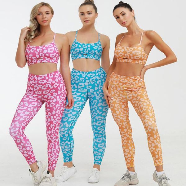yoga outfits seamless set fitness clothing sportswear high waist women gym leggings tights padded push-up sports bra 2 pcs suits, White;red
yoga outfits seamless set fitness clothing sportswear high waist women gym leggings tights padded push-up sports bra 2 pcs suits, White;red