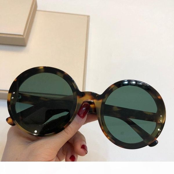 0166 popular fashion for women sunglasses half-rimmed retro round glasses fashion show eyewear specially designed uv400 protection with box, White;black
0166 popular fashion for women sunglasses half-rimmed retro round glasses fashion show eyewear specially designed uv400 protection with box, White;black