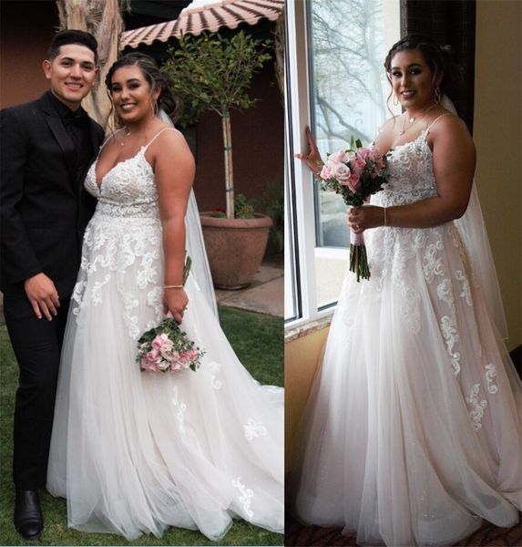 2021 modern boho wedding dresses a line lace plus size bridal gowns summer spaghetti straps sweep train vintage australia designer, White
2021 modern boho wedding dresses a line lace plus size bridal gowns summer spaghetti straps sweep train vintage australia designer, White