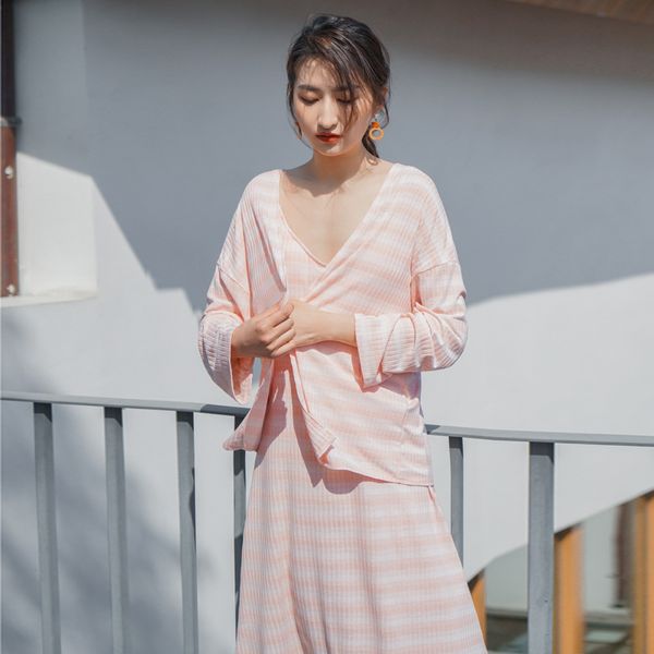 s025 women's autumn home clothes striped two-piece robe set sling nightgown, Black;red
s025 women's autumn home clothes striped two-piece robe set sling nightgown, Black;red