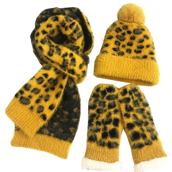 new 2020 women winter leapord hat scarf gloves 3pc set fashion female caps women gorros bonnet thick wool hat scarf, Blue;gray
new 2020 women winter leapord hat scarf gloves 3pc set fashion female caps women gorros bonnet thick wool hat scarf, Blue;gray